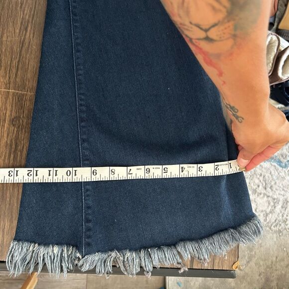 Cello Fringe Flare Leg Size 3 Stretch Dark Wash Wide Leg Bell Bottom y2K Retro - Picture 16 of 16